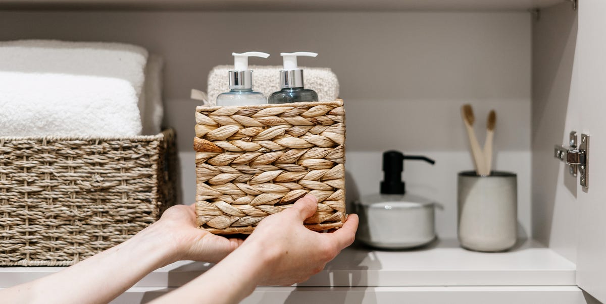 آشفتگی حمام: راهنمای حرفه‌ای برای دور ریختن وسایل غیرضروری