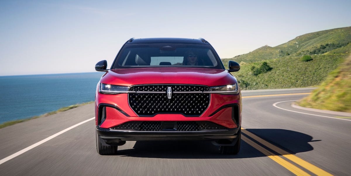 لینکولن در راه عرضه رقیب جدیدی برای مرسدس G-کلاس و رنجرور