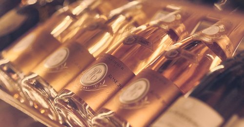 تجربه لوکس در دنیای نوشیدنی‌ها: از بطری‌های خاص تا گران‌ترین شراب‌ها