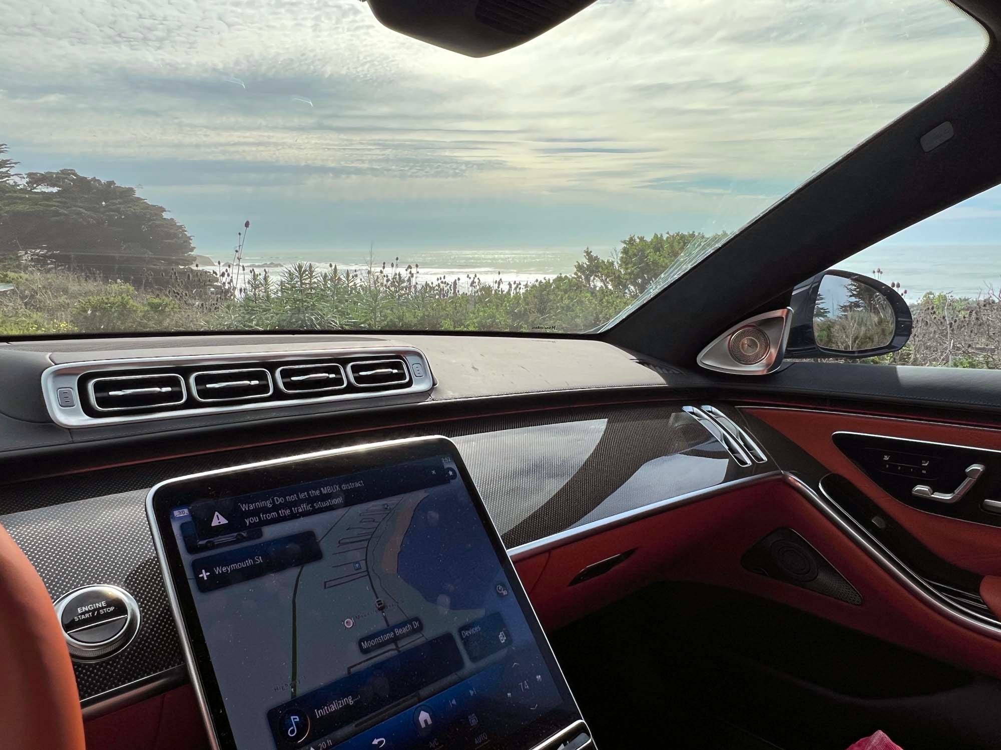 مرسدس-ای‌ام‌جی S63 E-Performance: سفری جاده‌ای در کالیفرنیا با نماد لوکس و هیبریدی