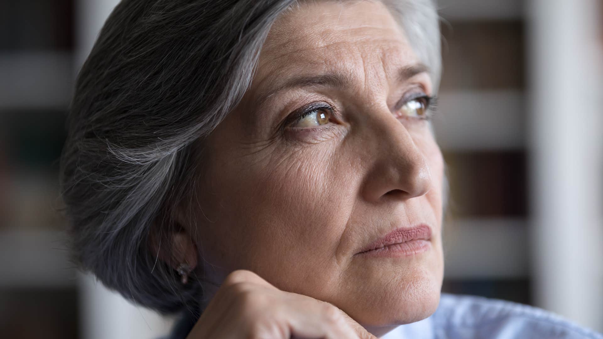 رازهای ذهن‌های برتر: ۱۱ رفتاری که افراد بسیار باهوش پنهانی انجام می‌دهند