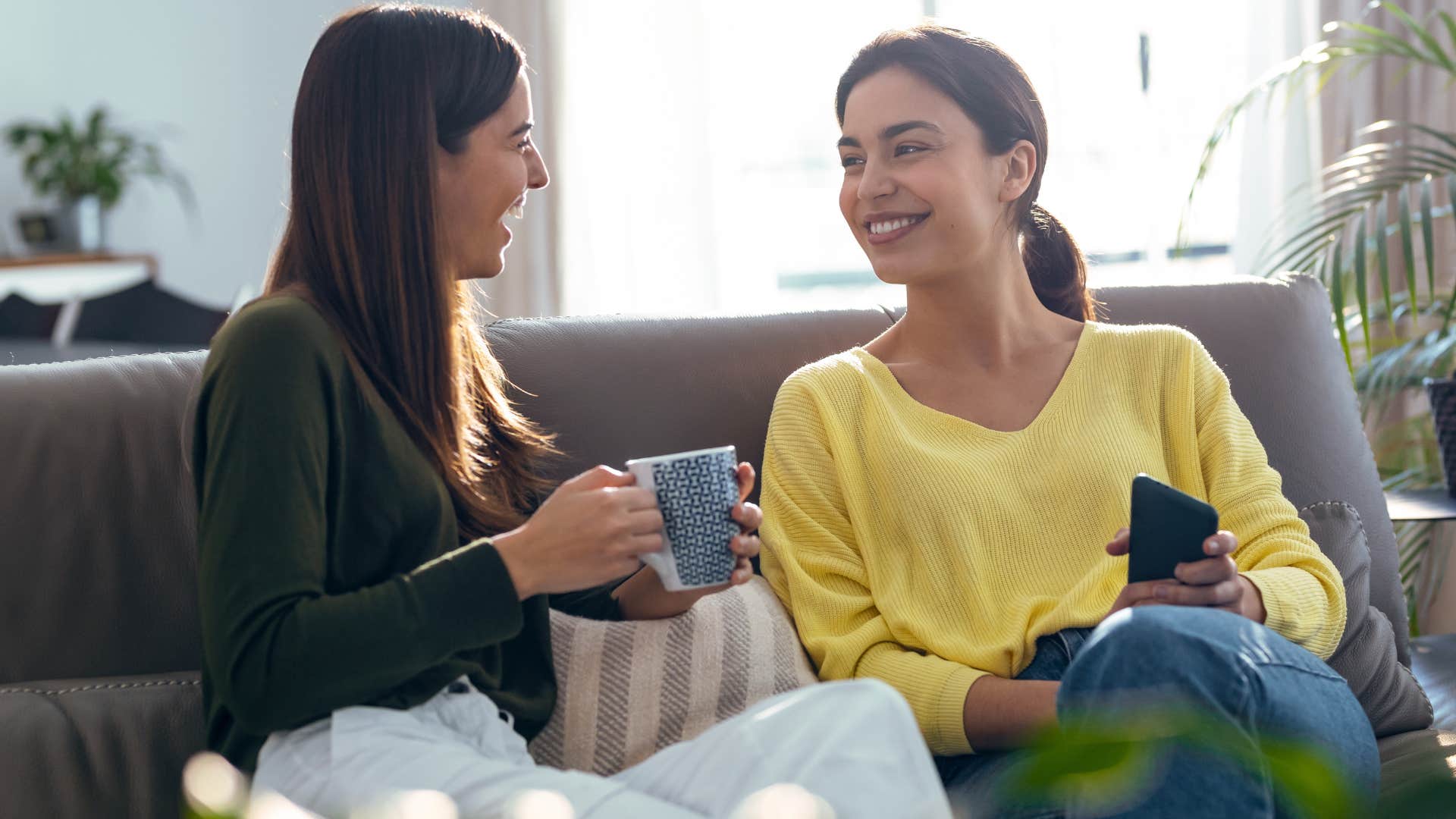 رازهای ذهن‌های برتر: ۱۱ رفتاری که افراد بسیار باهوش پنهانی انجام می‌دهند