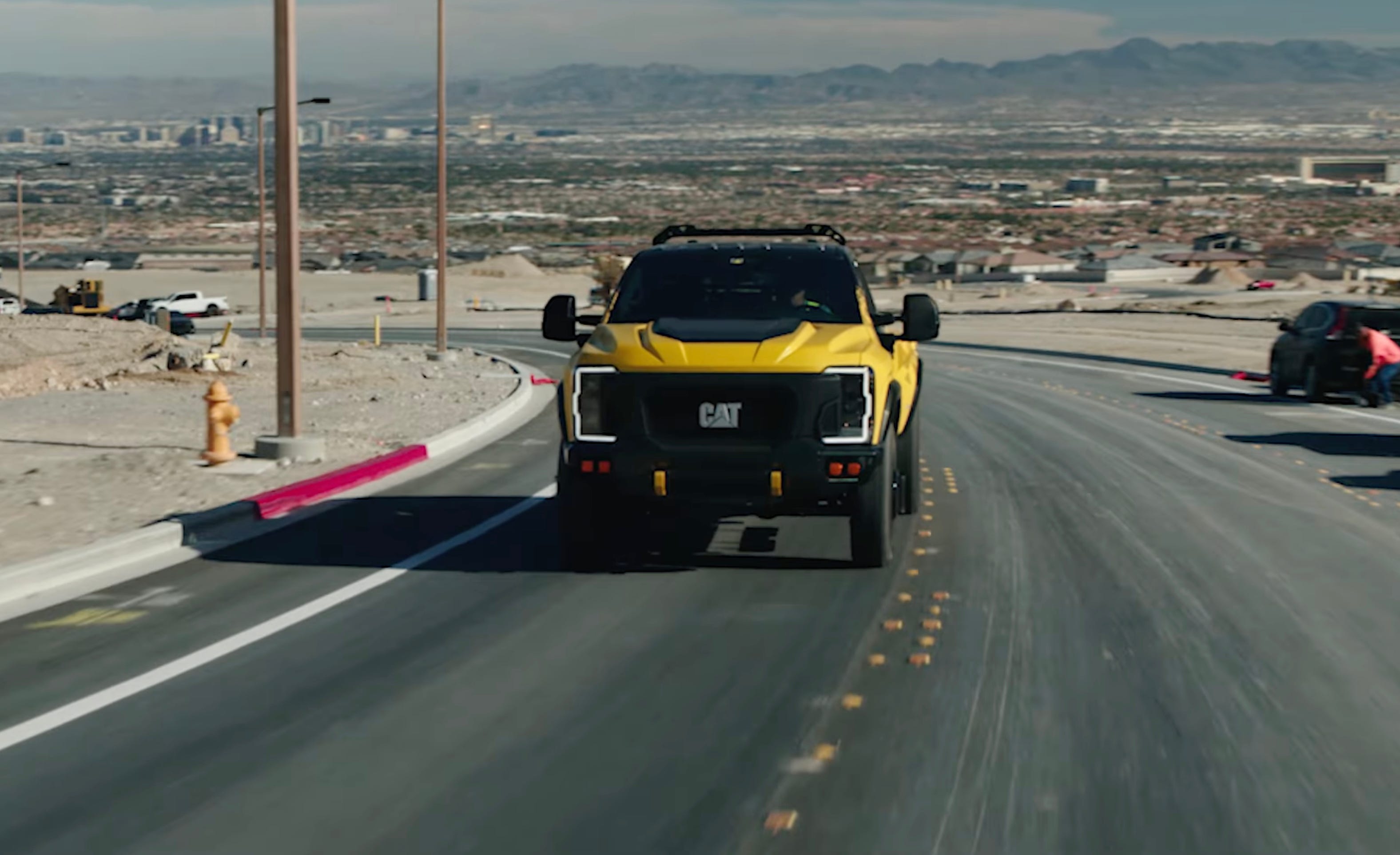 کامیون مفهومی کاترپیلار: تلفیق هوش مصنوعی و قدرت در صنعت خودرو