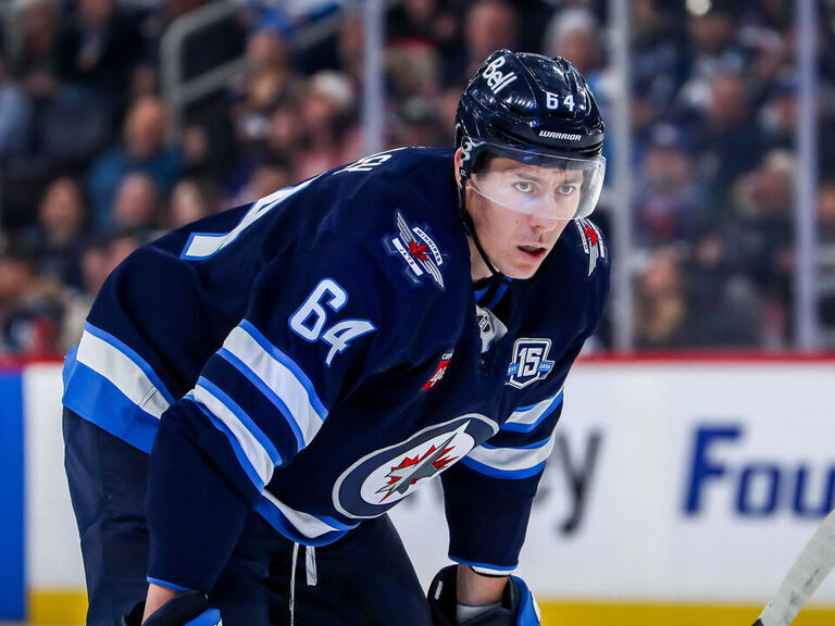 تبادل بزرگ در NHL: صابرس بازیکنان کلیدی راکسبری و استنلی را به خدمت گرفت