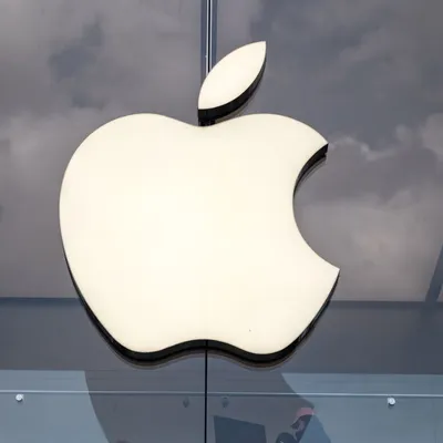 Tim Cook Geri Çekiliyor: Apple'ın Yeni CEO'su John Ternus ve Gelecek Vizyonu