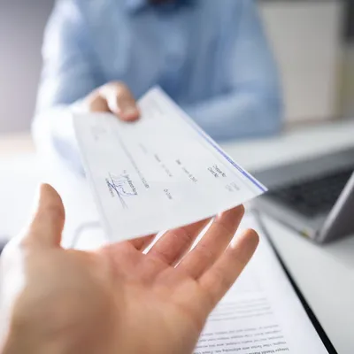 الحكومة الكندية تخفض معدل المساهمة في خطة المعاشات التقاعدية لزيادة مدخرات العمال