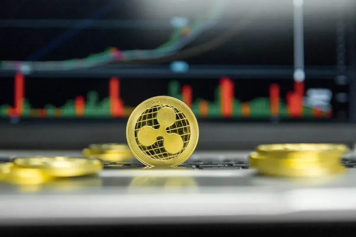 آیا XRP به 20 دلار میرسد؟ تحلیل جامع پیشبینی قیمت و عوامل مؤثر