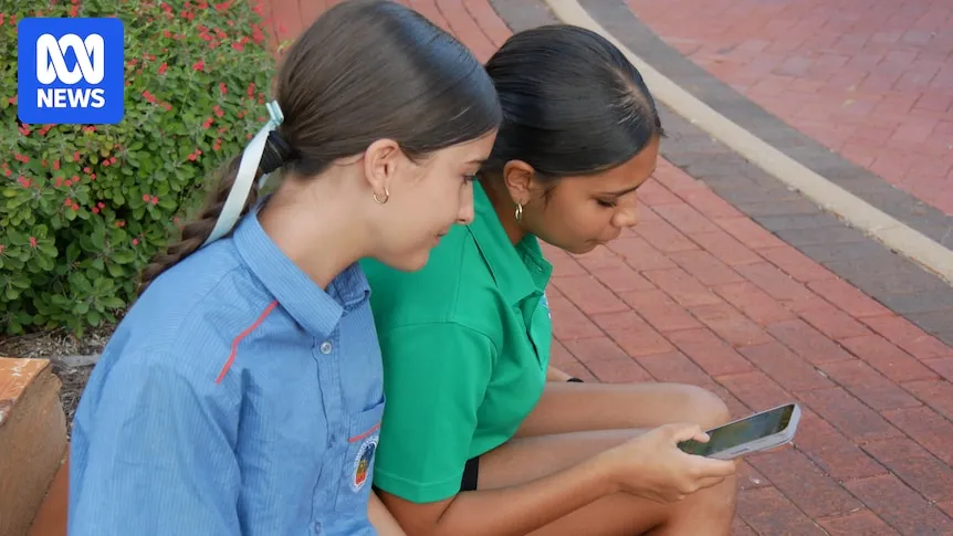 Students Highlight Loopholes in Australia's Social Media Ban, Leading to Cyberbullying Concerns