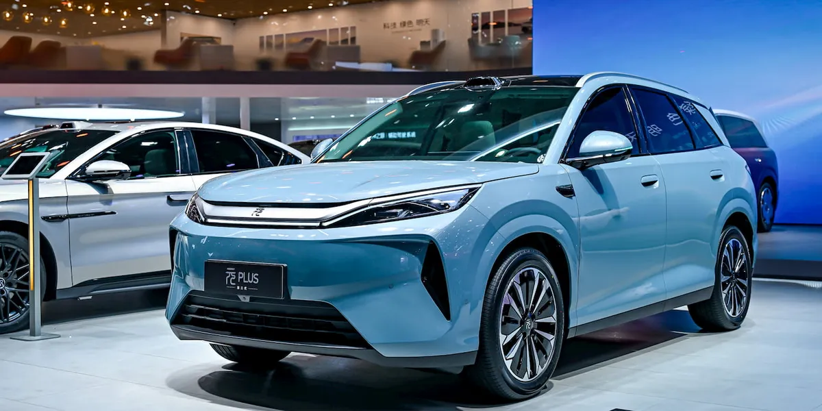 یوآن پلاس BYD با باتری نسل جدید و شارژ سریع، بیش از ۳۰,۰۰۰ سفارش در یک هفته دریافت کرد