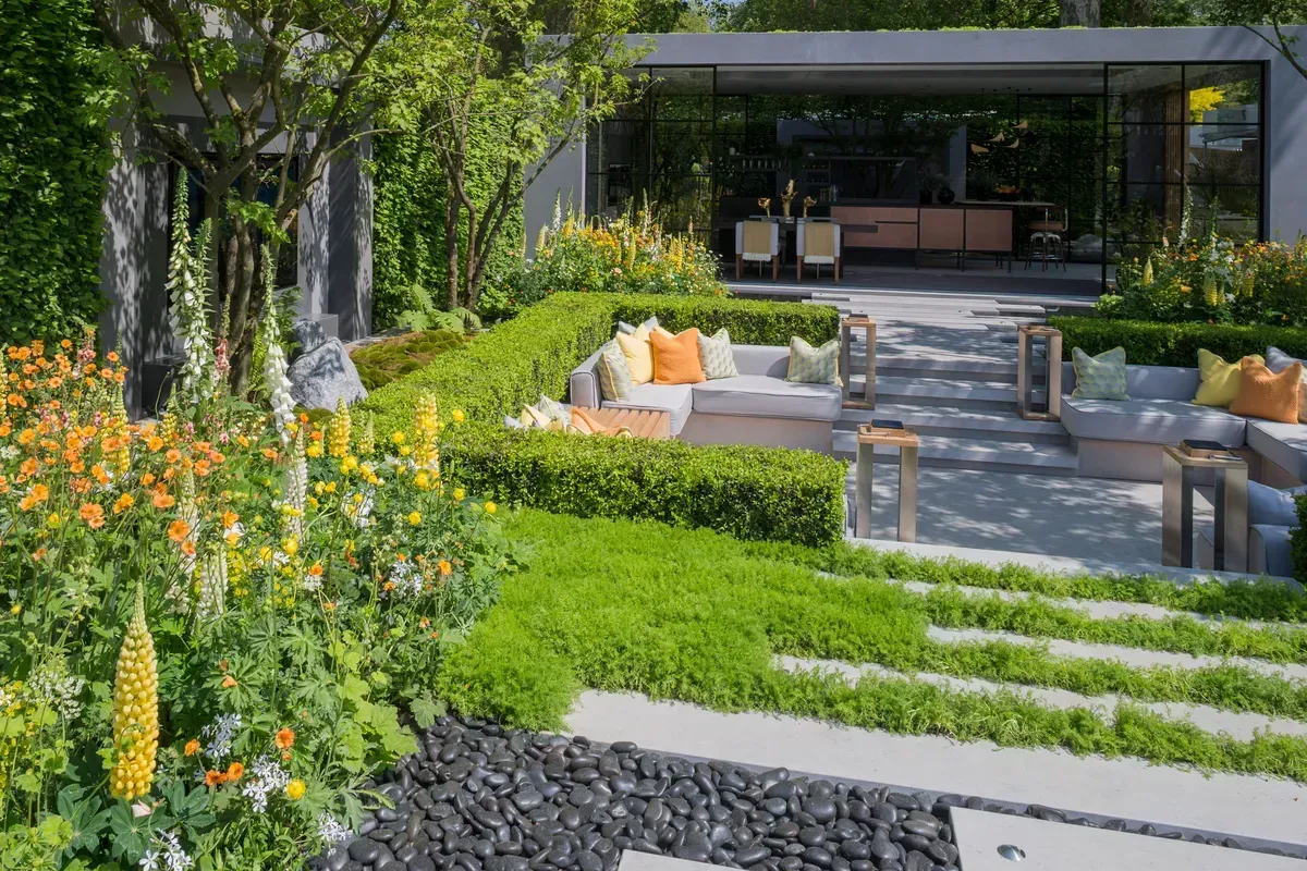 جایگزینهای پایدار برای چمنهای سنتی: راهکارهایی برای باغهای مدرن
