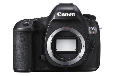 مقایسه فوجی‌ فیلم FinePix S2800HD {request()->input('language_config')['common']['with']} لایکا T Typ 701