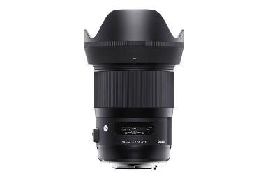 مقایسه سیگما 28mm F1.4 DG HSM Art L-mount با کانن EF 100mm f/2.8L Macro IS USM