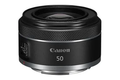 مقایسه کانن RF 50mm F1.8 STM {request()->input('language_config')['common']['with']} سونی 20mm F1.8G