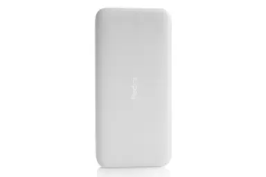 مقایسه ای دیتا P10050 با ظرفیت 10050 میلی‌آمپر ساعت {request()->input('language_config')['common']['with']} شیائومی ردمی PB200LZM با ظرفیت 20000 میلی‌آمپر ساعت