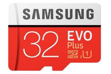 مقایسه سامسونگ microSDHC با ظرفیت 32 گیگابایت مدل Evo Plus کلاس 10 با سیلیکون پاور SDXC با ظرفیت 64 گیگابایت مدل Superior Pro کلاس 10