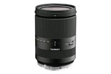 مقایسه سیگما 35mm F2 DG DN {request()->input('language_config')['common']['with']} تامرون 18-200mm F/3.5-6.3 Di III VC