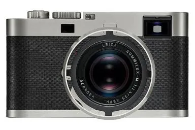مقایسه کانن EOS R50 {request()->input('language_config')['common']['with']} لایکا M Edition 60