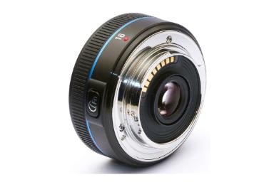 مقایسه سامسونگ NX 16mm F2.4 Pancake با کانن EF 100mm f/2.8L Macro IS USM