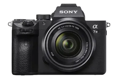 مقایسه نیکون کولپیکس L28 با سونی a7 III