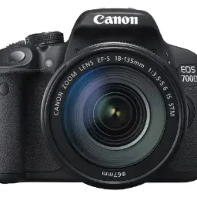 کانن EOS 700D