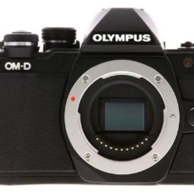 المپوس OM-D E-M10