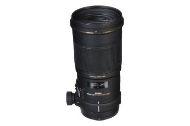 مقایسه سیگما APO Macro 180mm F2.8 EX DG OS HSM با سونی FE 85mm F1.8