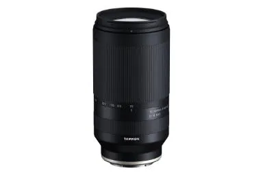 مقایسه سونی FE 50mm F1.8 {request()->input('language_config')['common']['with']} تامرون 70-300 F4.5-6.3 Di RXD III