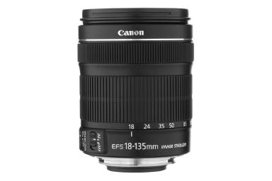 مقایسه نیکون AF-S DX Nikkor 18-200mm f/3.5-5.6G ED VR II با کانن EF-S 18-135mm F3.5-5.6 IS