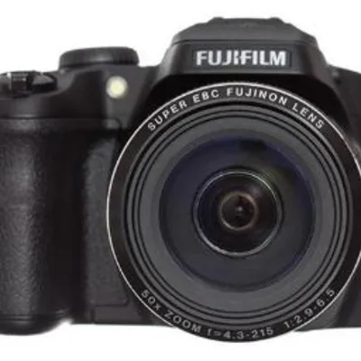 فوجی فیلم FinePix SL1000