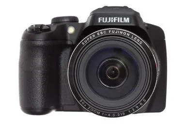 فوجی فیلم FinePix SL1000