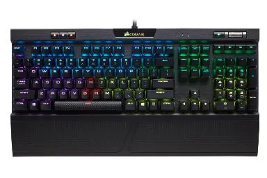 مقایسه کورسیر K70 RGB MK.2 {request()->input('language_config')['common']['with']} روکات Magma