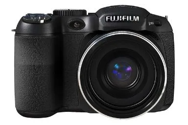 مقایسه فوجی‌ فیلم FinePix S1600 {request()->input('language_config')['common']['with']} نیکون D810