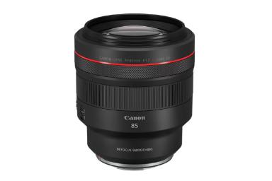 مقایسه کانن RF 85mm F1.2L USM DS با کانن EF-S 18-135mm F3.5-5.6 IS