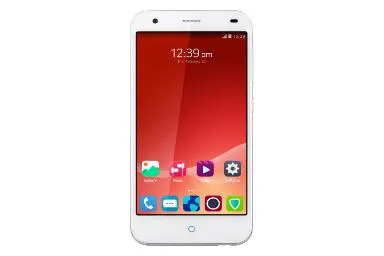 مقایسه اپل آیفون 17 پرو مکس (iPhone 17 Pro Max) {request()->input('language_config')['common']['with']} بلید S6 زد تی ای