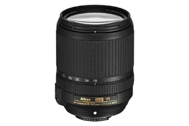 مقایسه نیکون AF-S DX Nikkor 18-140mm f/3.5-5.6G ED VR با سیگما 105mm F2.8 DG DN Macro