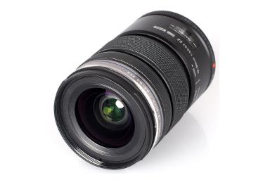 مقایسه المپوس M.Zuiko Digital ED 12-50mm 1:3.5-6.3 EZ با سون آرتیزانس 50mm F1.1