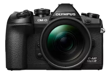 مقایسه المپوس OM-D E-M1 Mark III با کانن EOS 6D Mark II