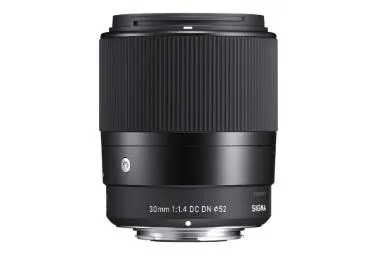 مقایسه سیگما 30mm F1.4 DC DN | C for Micro Four Thirds {request()->input('language_config')['common']['with']} سونی FE 90mm F2.8 Macro G OSS