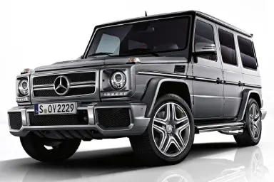 مقایسه مرسدس بنز AMG G63 مدل 2018 با پژو روآ