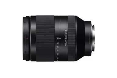 مقایسه سون آرتیزانس 50mm F1.1 {request()->input('language_config')['common']['with']} سونی FE 24-240mm F3.5-6.3 OSS