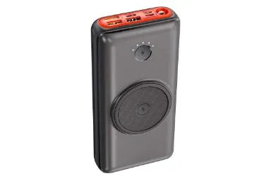 مقایسه HELLEE 15000mAh Power Bank Black {request()->input('language_config')['common']['with']} جیگا GW1 با ظرفیت 30000 میلی‌آمپر ساعت