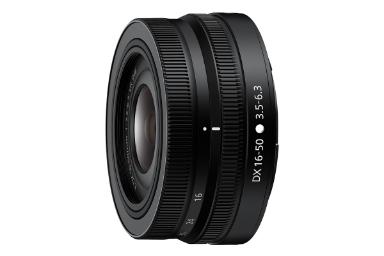 مقایسه نیکون Nikkor Z DX 16-50mm F3.5-6.3 VR با سیگما 105mm F2.8 DG DN Macro