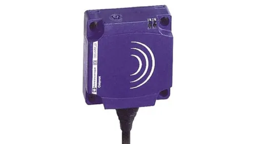 مقایسه سنسور مجاورتی خازنی اشنایدر الکتریک XS8C1A1MAL2، استوانه ای M8، 2 سیم AC/DC، معمولاً باز، کابل 1 متری با سنسور مجاورتی القایی Schneider Electric XS8E1A1PAL10، استوانه‌ای M8، فاصله تشخیص 4 میلی‌متر، خروجی PNP، 10-30 ولت DC
