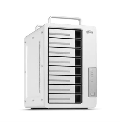 عکس TerraMaster D8 Thunderbolt 3 8-Bay Desktop DAS