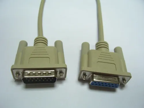 مقایسه کابل VGA میکروکانکت MONGH10B با کابل VGA مدل SCSE15GF2 از Microconnect