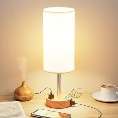 مقایسه چراغ خواب رومیزی لمسی دیمر دار فنمزی با پورت USB-C با چراغ مطالعه LED ونوسرس مشکی انعطاف‌پذیر