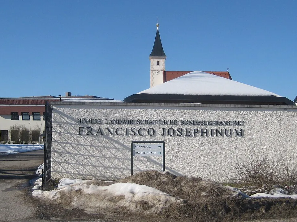 Josephinum Research Üniversitesi