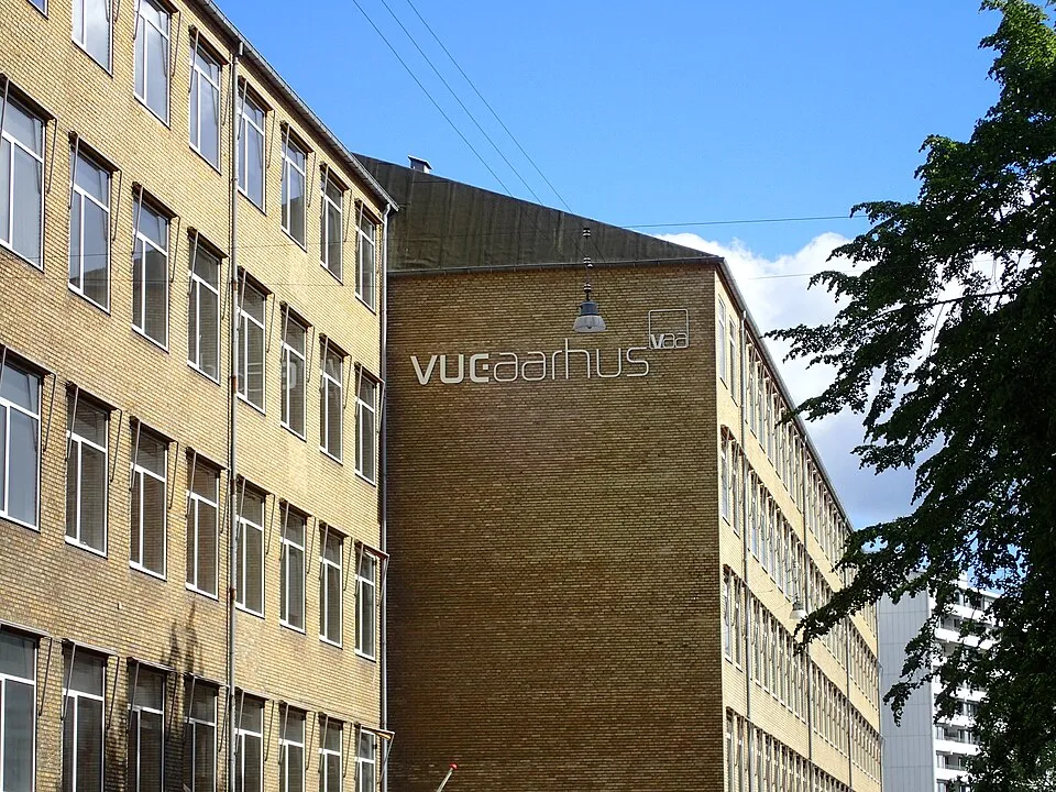 VUC Aarhus Üniversitesi
