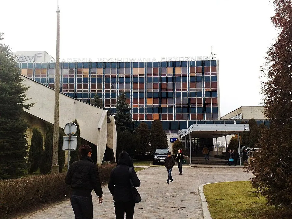 Kraków Beden Eğitimi Üniversitesi