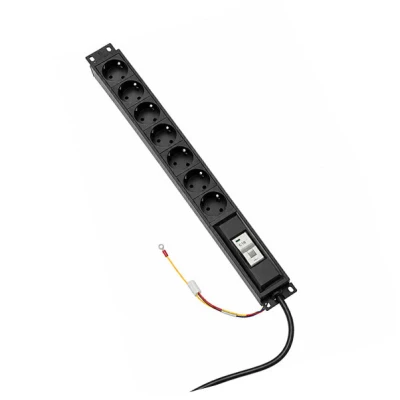 پاور ماژول رکمونت ۷ پورت مدل PDU-7F